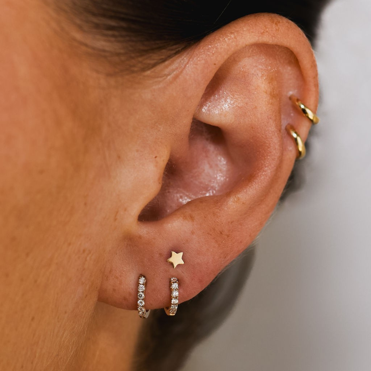 Shining star flat back piercing