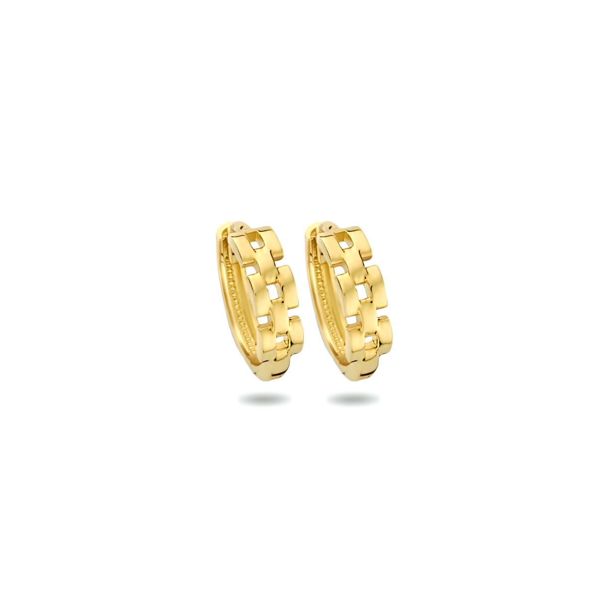 Chain link hoop earrings