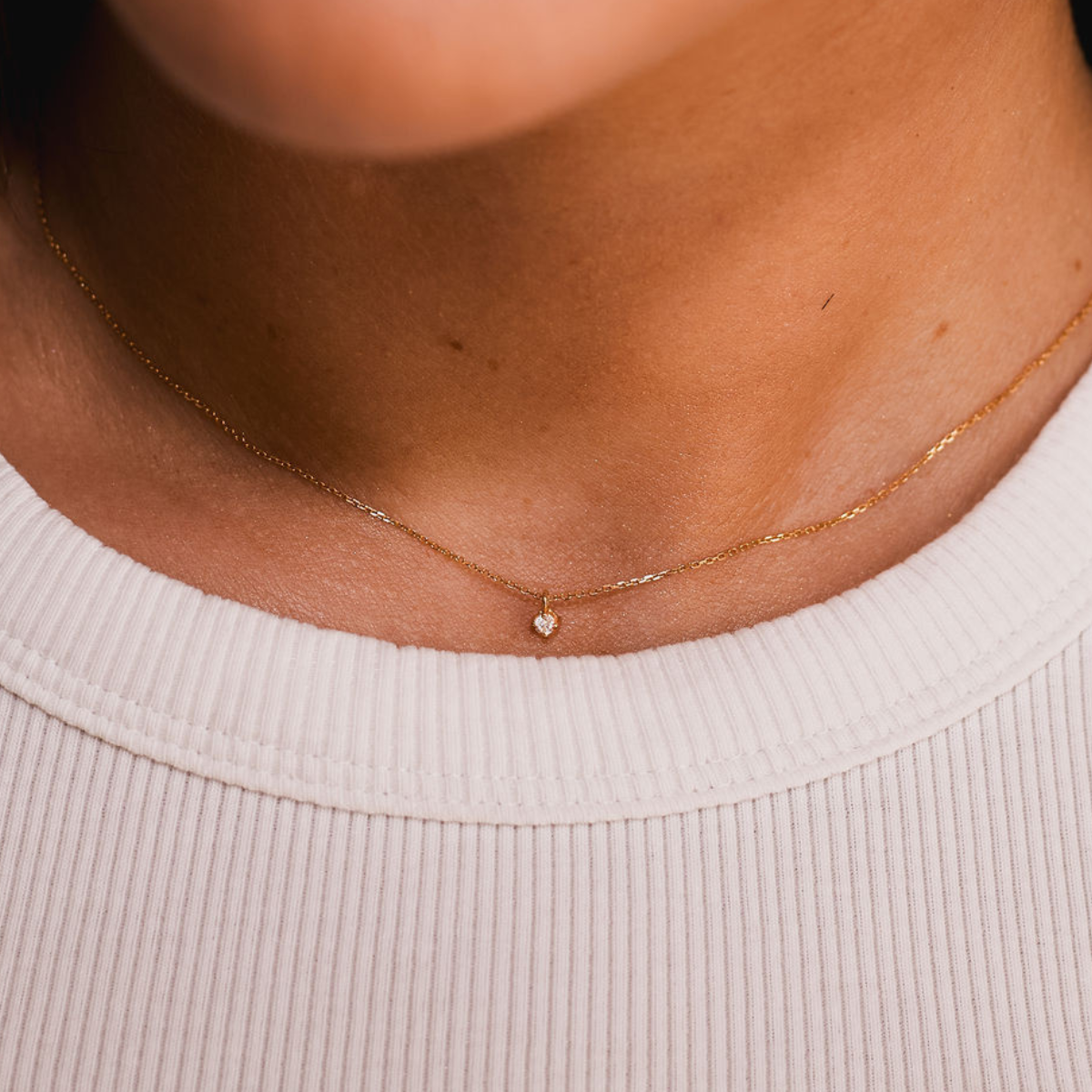 Diamond solitaire necklace - Image 3